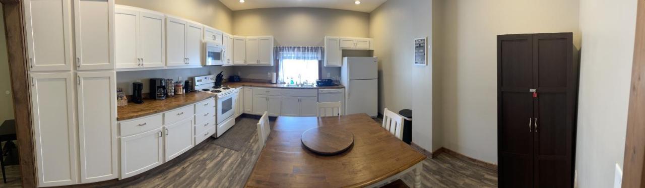 Modern Farmhouse 3 Bed, 2 Bath Apartment, Sleeps 7, Lots Of Space, Steps To Downtown, Honeywell & Eagles Theater Wabash Exterior foto